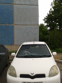 Тойота Vitz, фотография 1