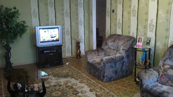 Продаю 3-х комн.квартиру улучш.план., 68 квартал дом 10, фотография 1