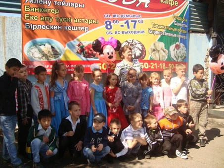 Продам действующее кафе, ул. Октябрьская 127, фотография 1