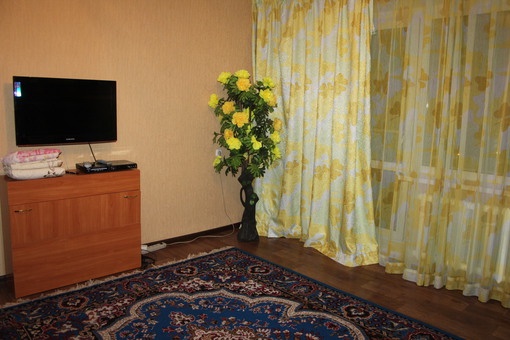 сдаю квартиру посуточно, Степной 3, фотография 2