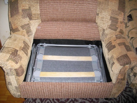 Мягкая мебель (диван, кресло и софа), фотография 1