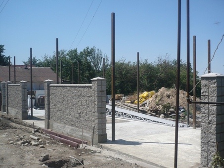 Изготовление навесов, ангаров, автоматических ворот, заборы, установка консольной системы ворот, фотография 5