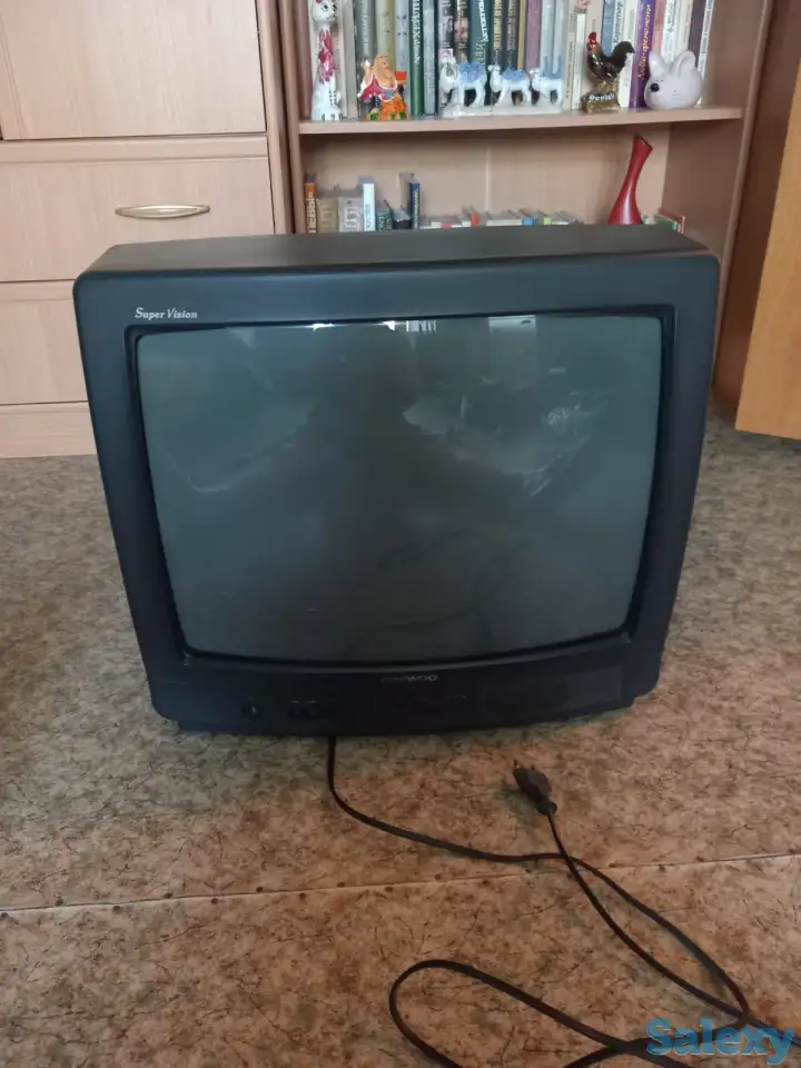 телевизор, фотография 1