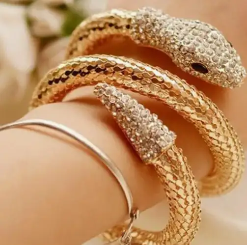 Браслет Змея золотистый цирконий со стразами, фотография 1