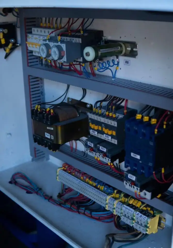 Токарный станок, фотография 7