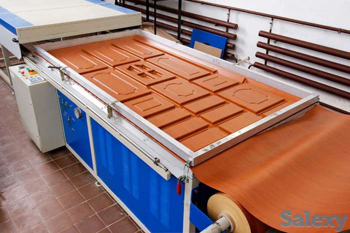 оператор на вакуумно-мембранный пресс, фотография 1