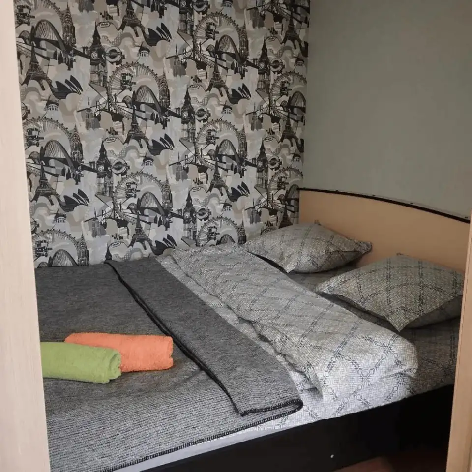 Посуточночасам квартира -студия комфорт, Корчагина, фотография 1