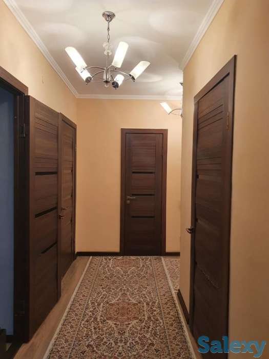 Продаётся 3-комнатная квартира от первых хозяевв хорошем состоянии находится в золотом квадрате!, фотография 1