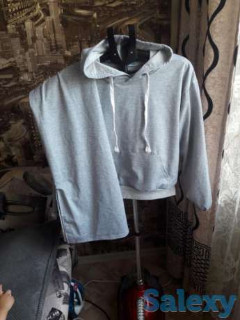 Новый спортивный костюм с юбкой, фотография 1