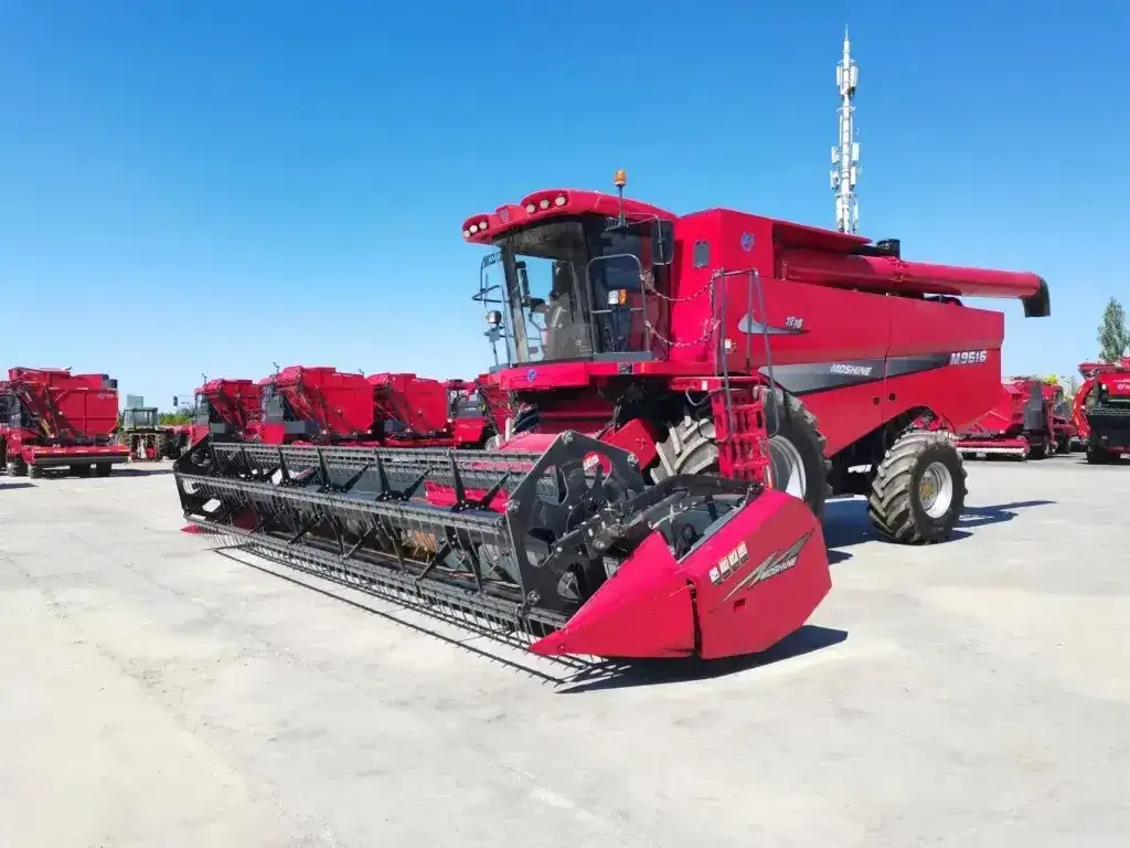 новый зерноуборочный, кукурузоуборочный, силосоуборочный комбайн с Китая, фотография 1