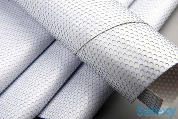 Перфорированный оракал, Реклама на прозрачных поверхностях, фотография 3