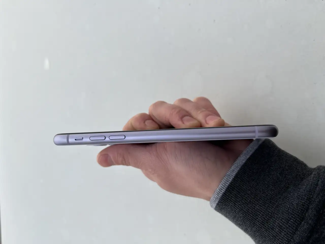 iPhone 11 Purple  телефон айфон 11, фотография 7