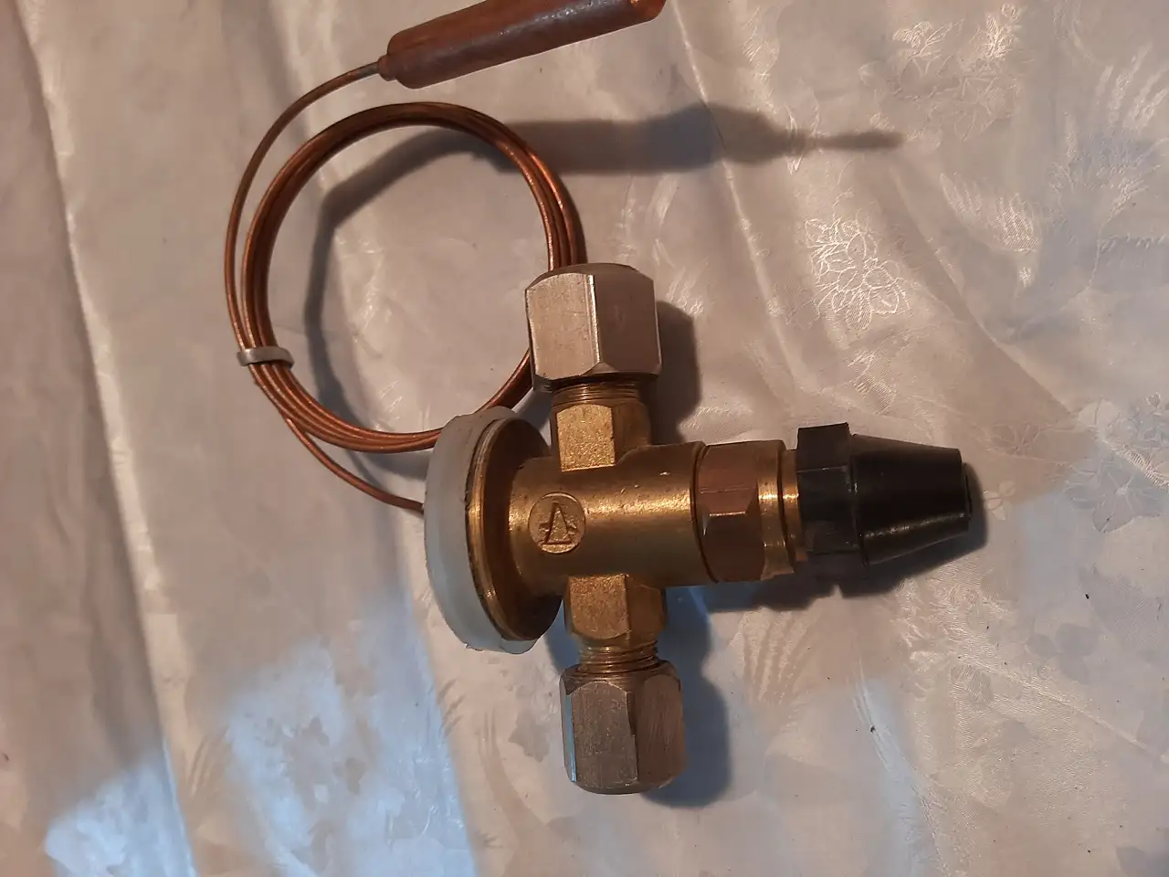 Терморегулирующий вентиль, фотография 1