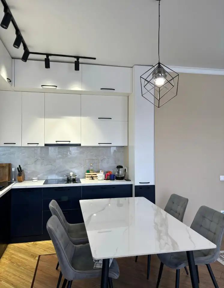 Продам просторную полностью меблированную квартиру с хорошим качественным ремонтом в новом ЖК Medeu Park., фотография 5