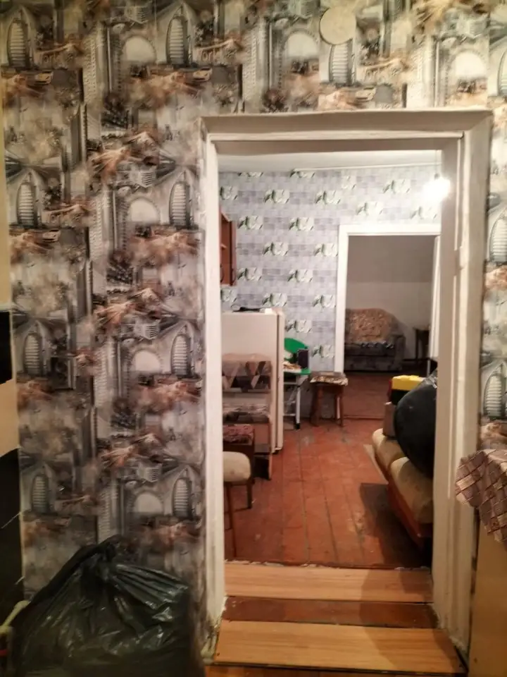 Срочно продам 2-х комнатную квартиру с земельным участком на Восточном , г. Семей ул.11 линия д.37 Пересечение ул Целинн, фотография 3