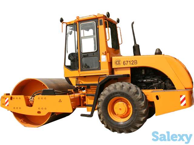 Каток грунтовый вибрационный самоходный Амкодор 6712В, фотография 2