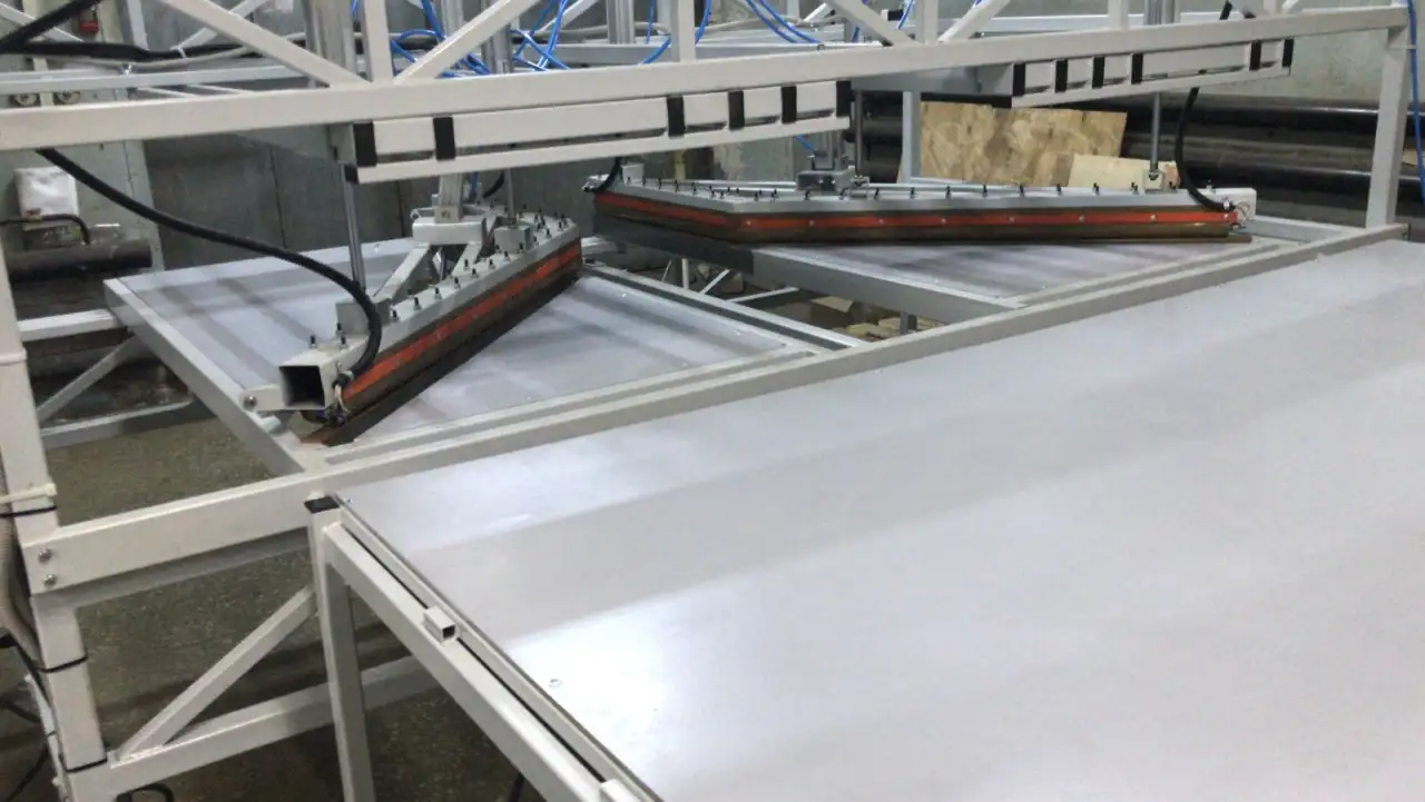 Станок для изготовления вкладышей в биг-беги, фотография 4