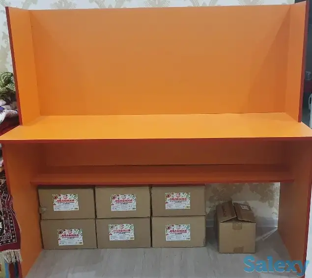 Рабочий стол, фотография 1