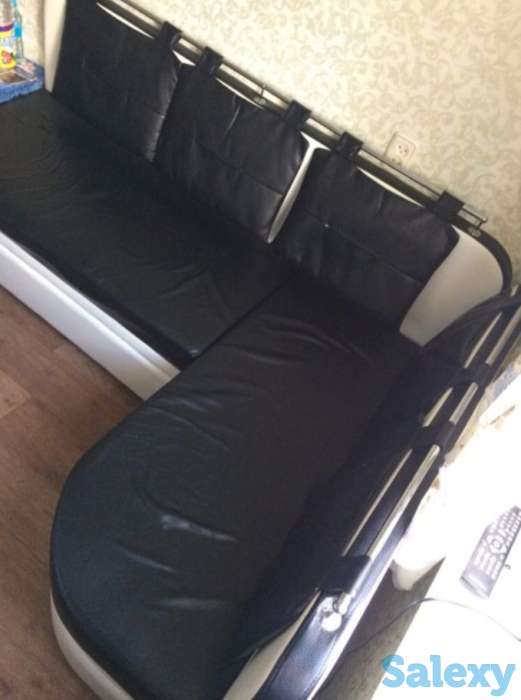 Кухонный угловой диван, фотография 2