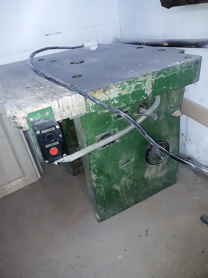 Продам фрезерный станок по дереву производство СССР, фотография 1