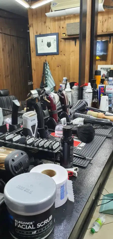 Сдаётся в аренду кресло для барбера, в Barbershop Kings, за 100 тысяч тенге в месяц., фотография 3