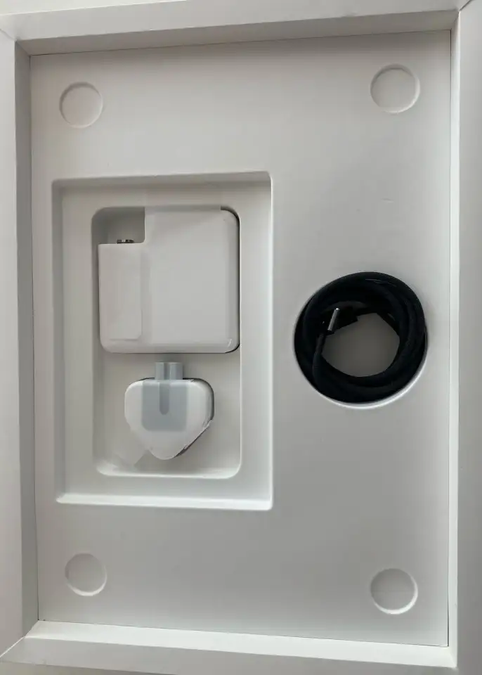 Продам MacBook, фотография 4