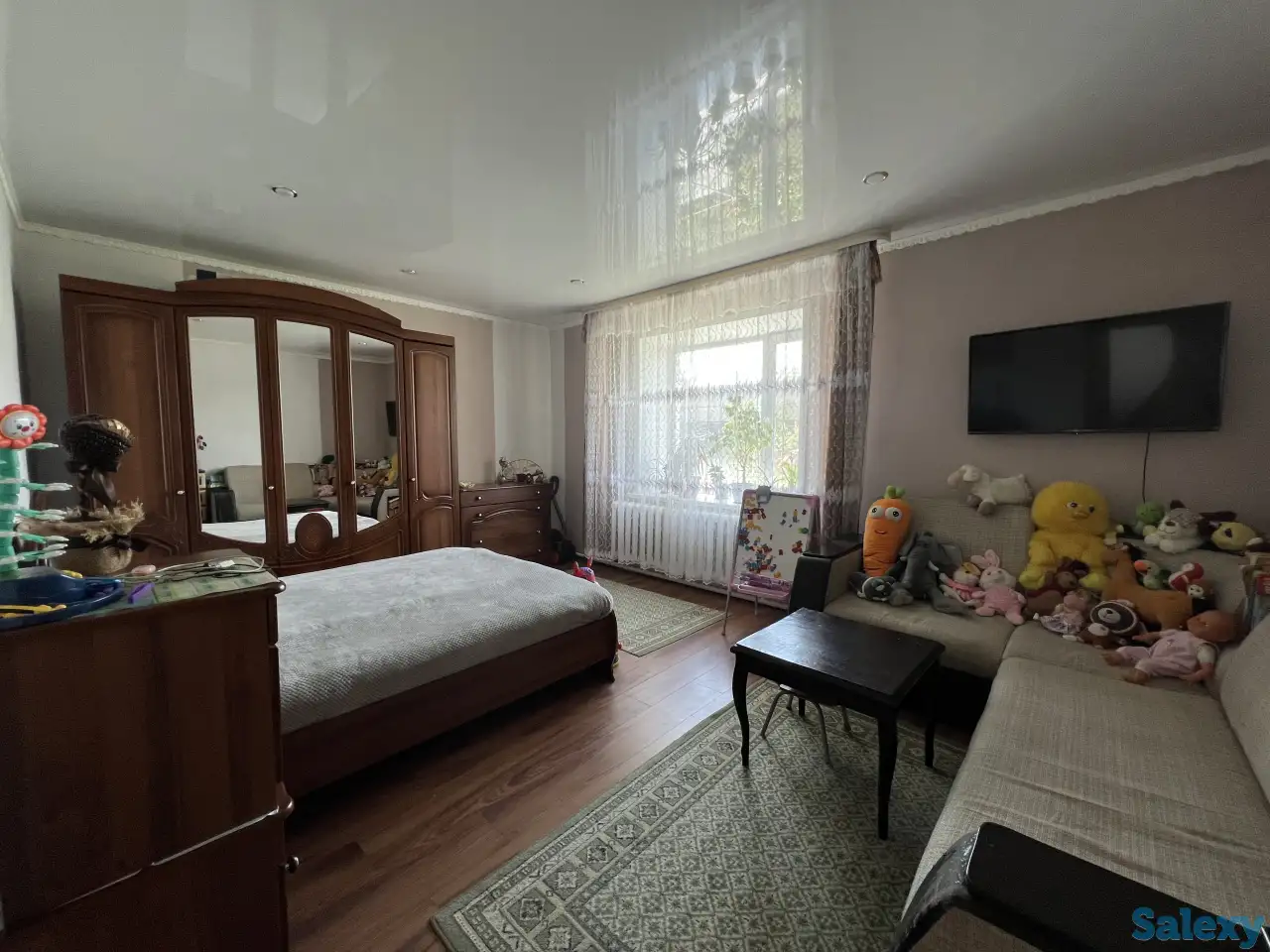 Продается дом срочно р-н автовокзал с большим гаражом, баней, участком., фотография 3