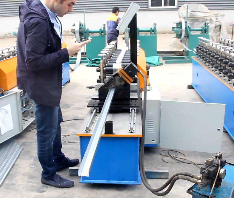 Линия производства профиля U, фотография 4