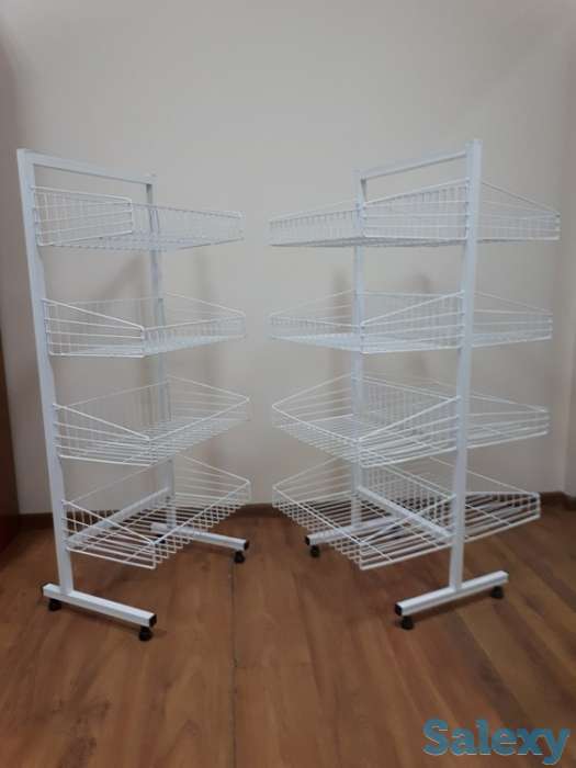 Пристеная стойка, фотография 1