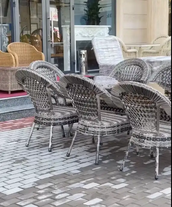 Элегантные столы со стульями Нью Кобра 8, фотография 5