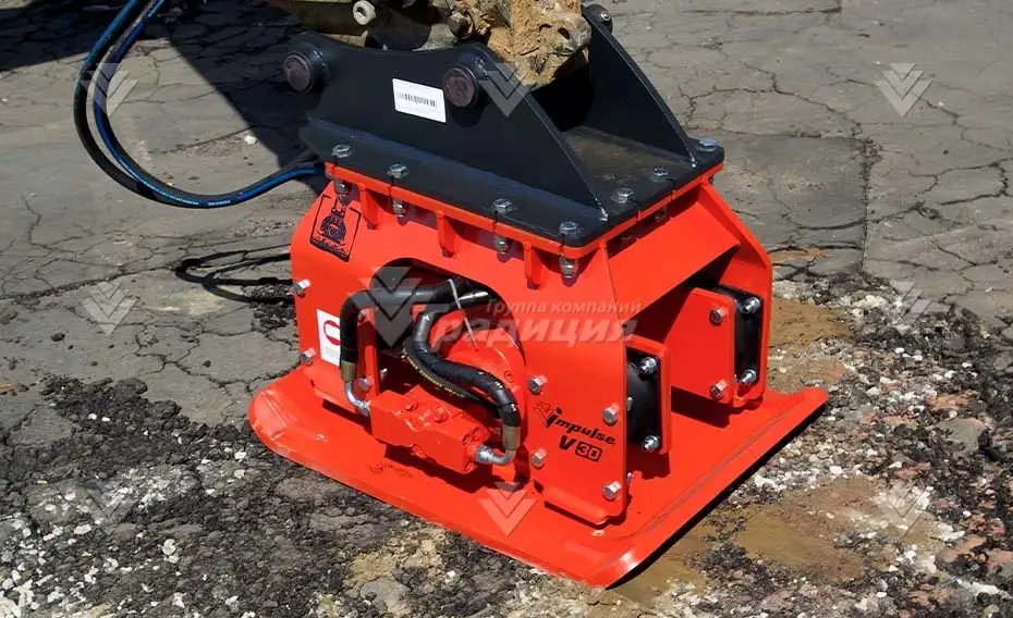 Вибротрамбовка виброплита для экскаватора-погрузчика Impulse V30, фотография 2