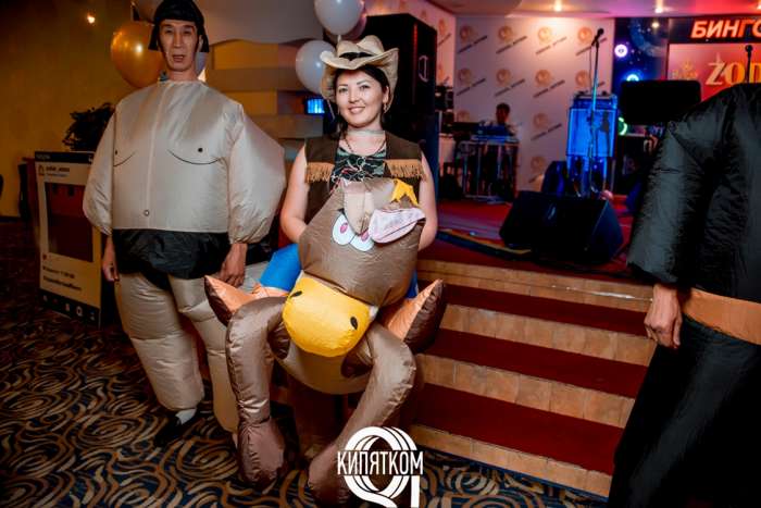 Шоу толстушек в Астане, фотография 4