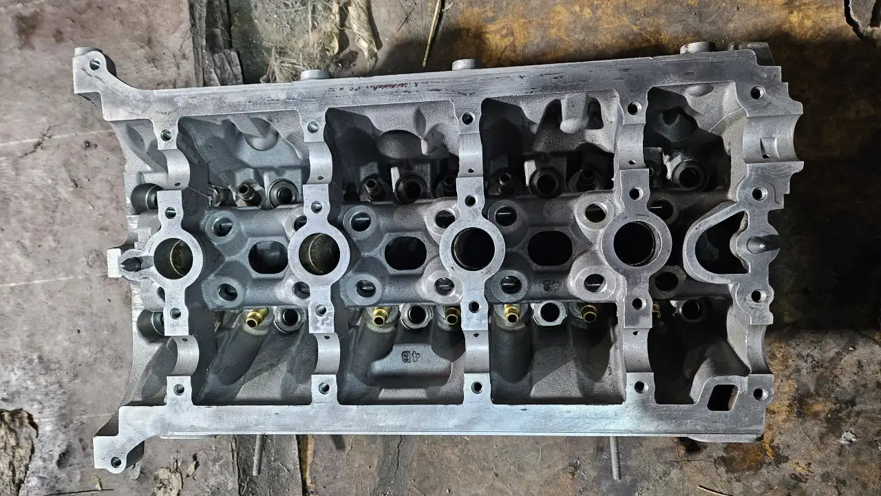 Головка блока цилиндров для ДВС 1.8 TSI.cdaacdabcdb, фотография 9