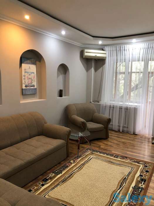 Сдам 2-х комнатную улучшенную квартиру район ЦУМа, фотография 1