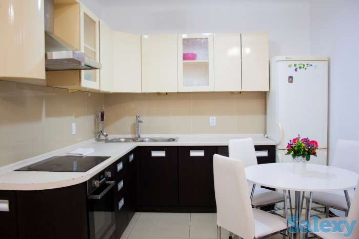 3 х квартира левый берег посуточно, Кунаева 12/2, фотография 9