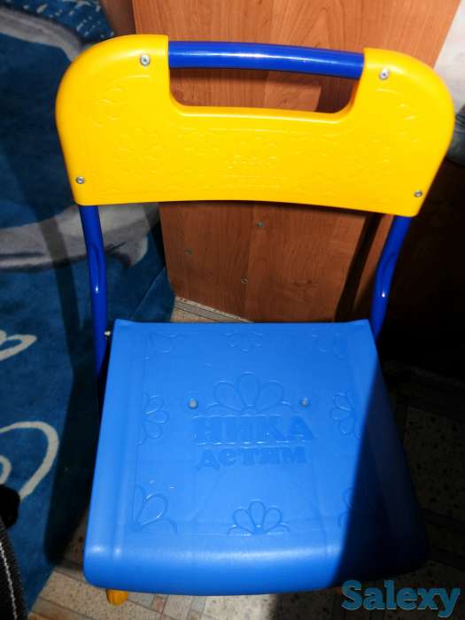 Стол со стулом, фотография 3