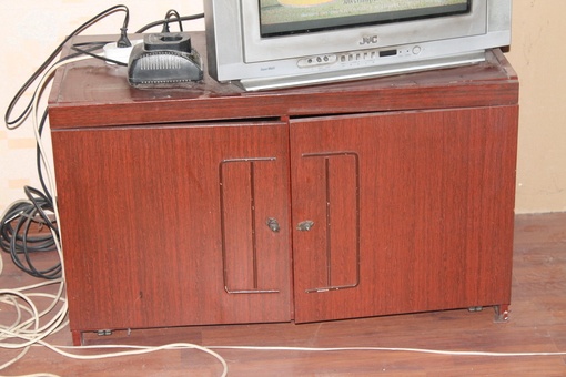 20.000 тг Продам мебель б.у из 4х предметов дешево, фотография 2