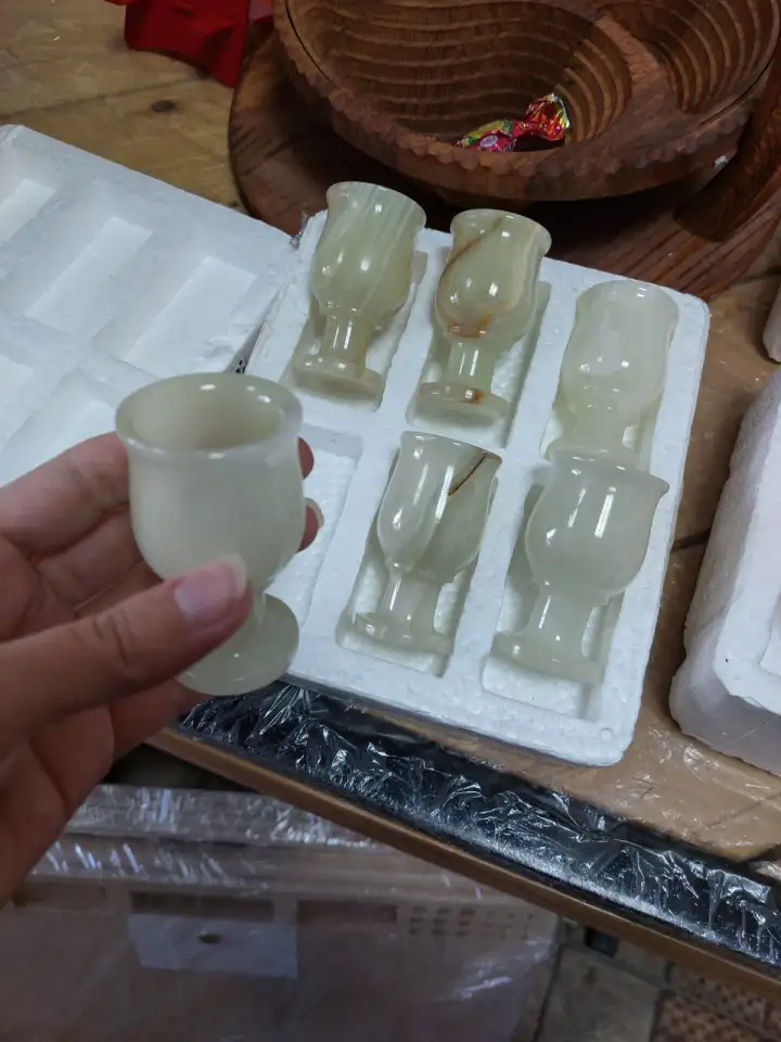 Сувениры из оникс РЮМКИ, фотография 1