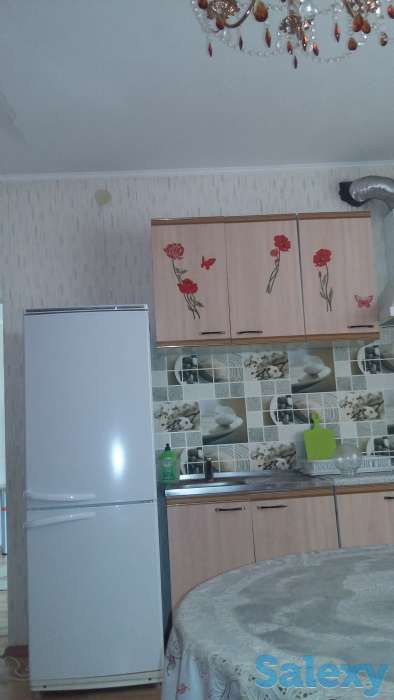 Срочно сдам  на левом берегу 1-ную квартиру 54 кв. метра семейным гос.служащим, фотография 1