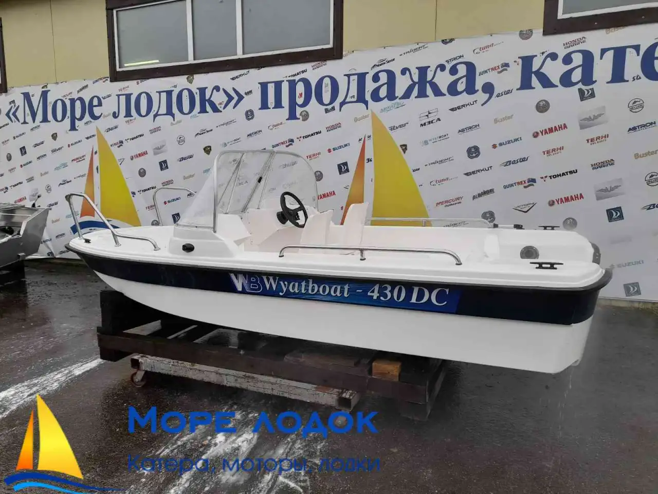Wyatboat-430 DC тримаран в наличии, фотография 2