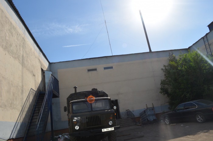 Продажа 10-комн коттеджа на Левом берегу Астаны, пр-т Достык, фотография 1