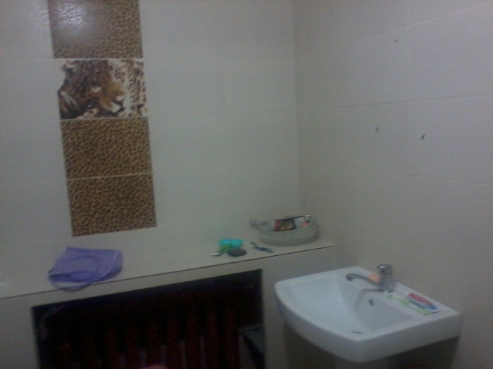 продается однокомнатная квартира, 188 улица, фотография 1