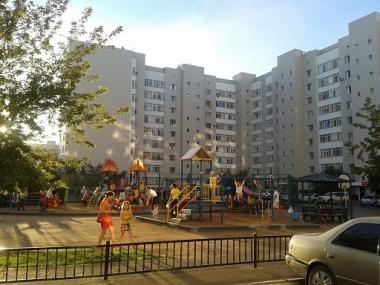 Продам 2 комнатную квартиру в Астане, Левый берег, ул. Сауран 5  , фотография 2