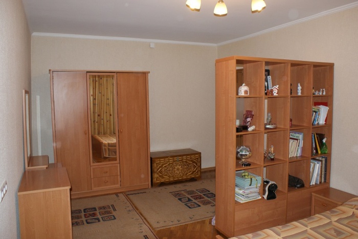 Продам 4-х комнатную квартиру в Алматы, Богенбайн батыра 187, фотография 5