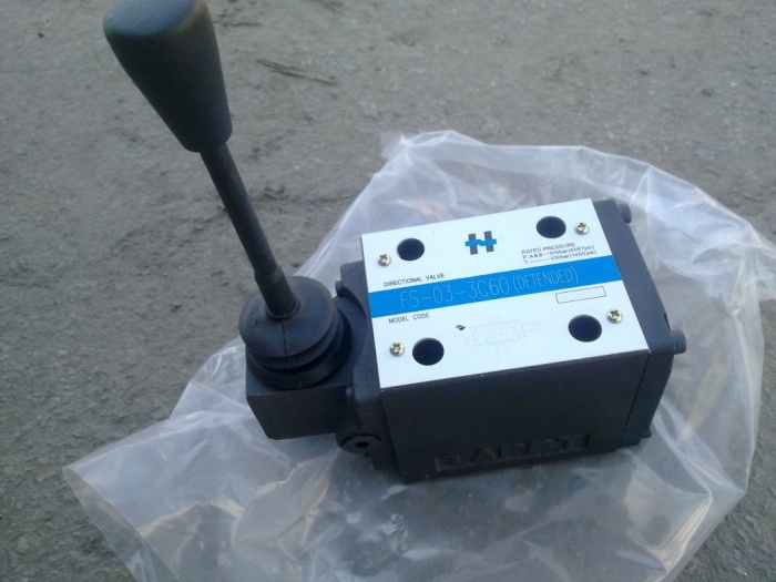 Поставляем гидравлику, гидрораспределители:, фотография 1