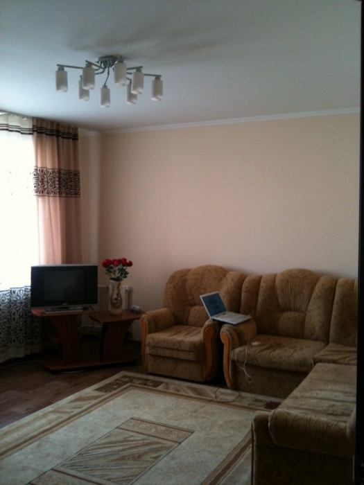 продам 1 к.кв., бокенбай батыра 129