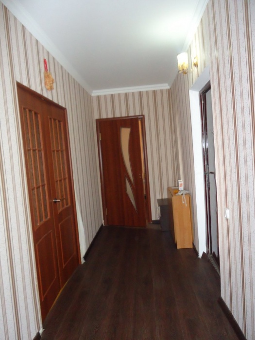 Улучшенная 2-ух комнатная на юго-востоке, фотография 3