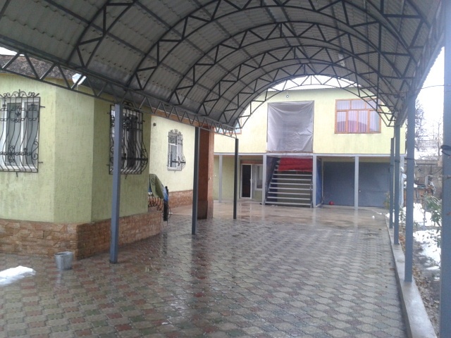 Продаю дом, 2-ая Арычная 1