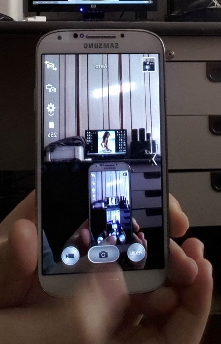 Срочно!Продаю Galaxy s4,в отл.состояний+беспроводной зарядник, фотография 2