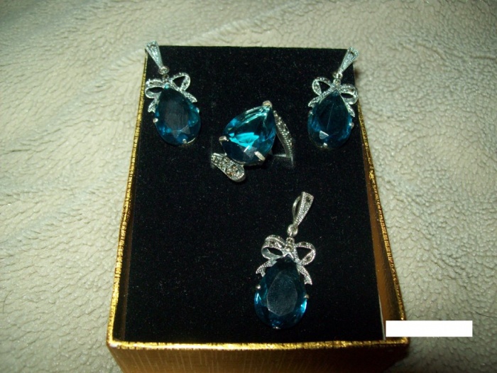 Серебрянные изделия, фотография 1